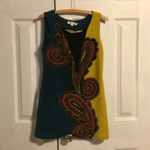 Green/yellow dress/shirt